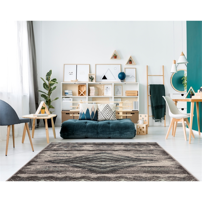 Linon Vintage Aztek Power Loomed Microfiber Polyester 8'x10' Rug in Gray