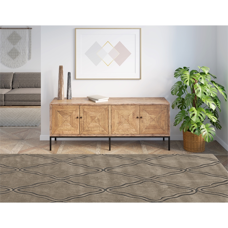 Linon Trio Britta Hand Tufted Polyester 8'x10' Rug in Gray