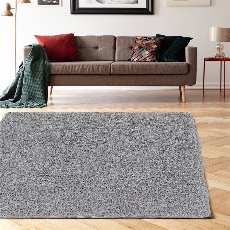 Linon Luxe Plush Shag Hand Tufted Polyester 5'x7' Rug in Gray