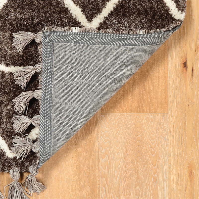 Linon Ibiza Zip Hand Tufted Microfiber Polyester 5'x7' Rug in Gray