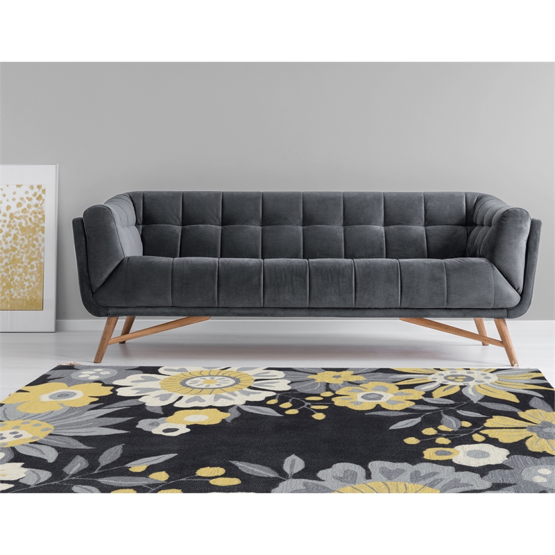 Linon Tripoli Wildflower Hand Tufted Polyester 5'x7' Rug in Gray