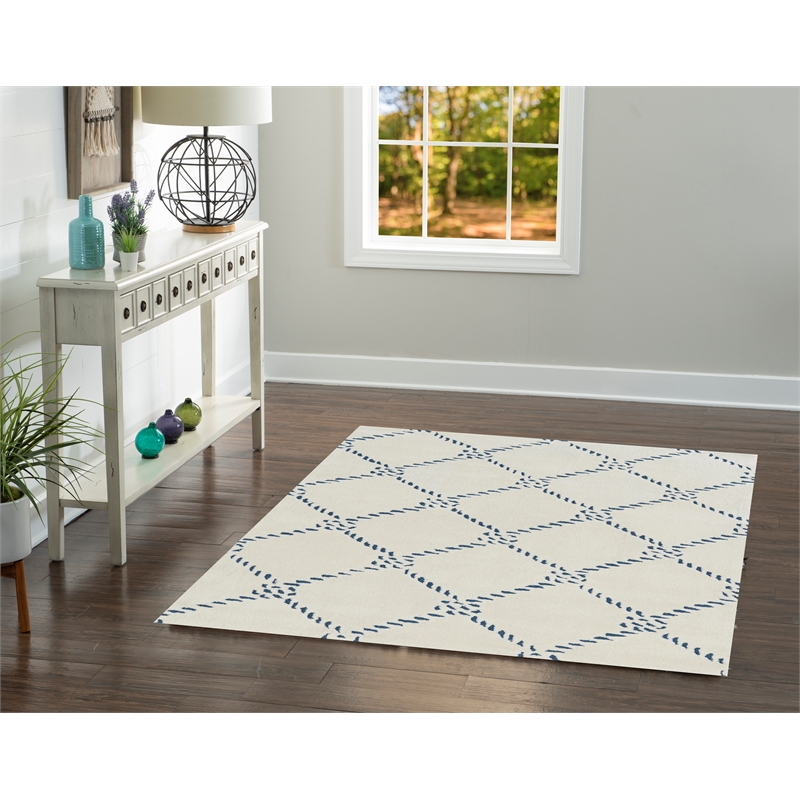 Linon Tripoli Rope Hand Tufted Polyester 5'x7' Rug in Ivory