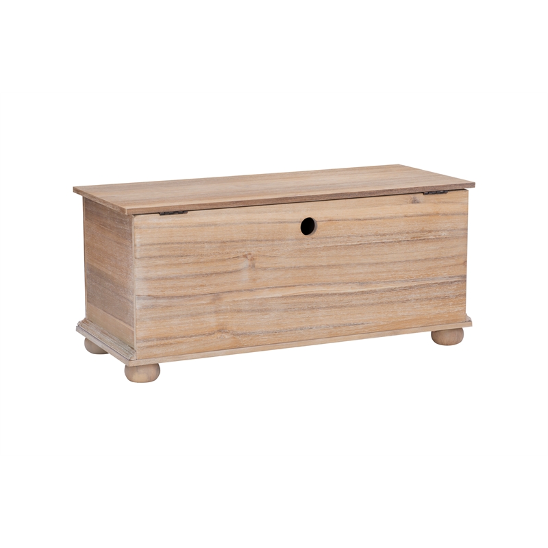 Linon Chadwick Traditional Cedar Chest in Natural Finished Wood