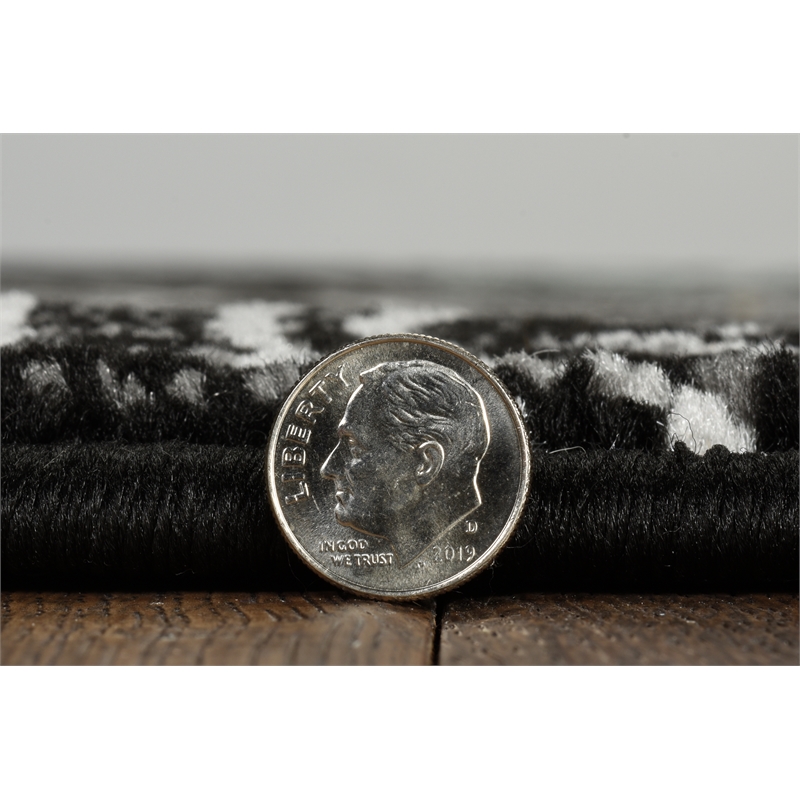 Linon Miso Lana Machine Made Polypropylene 5'x7'6