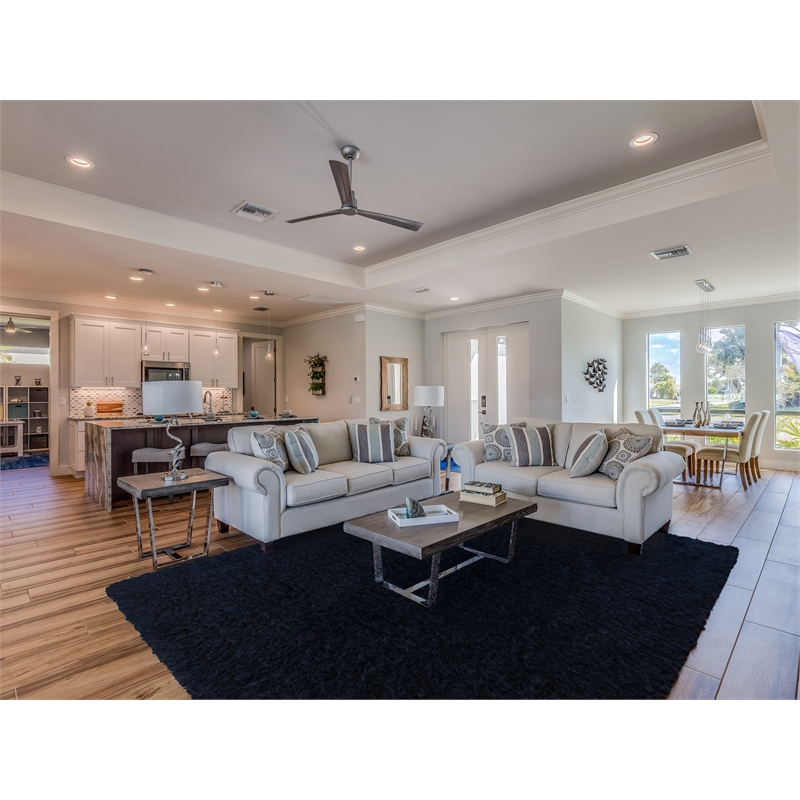 Linon New Flokati Hand Woven Wool 8'x10' Rug in Black