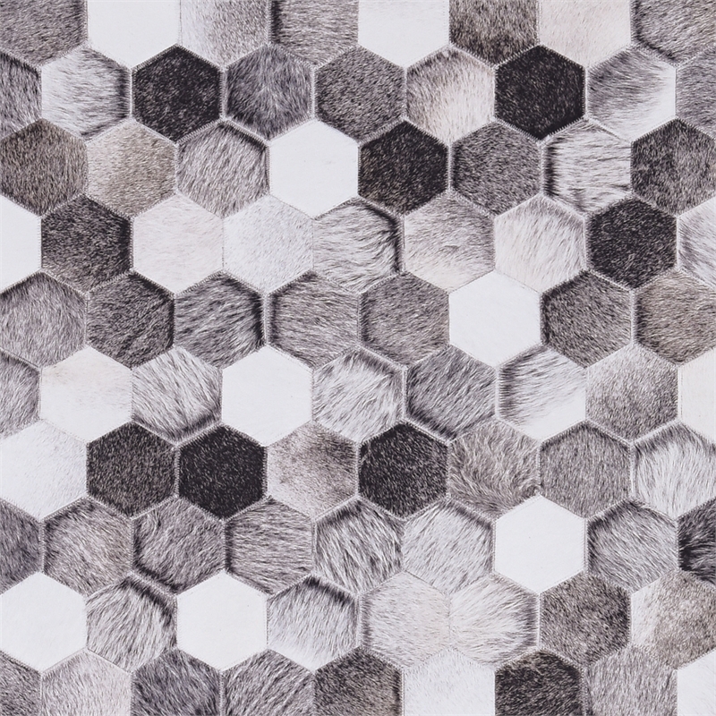 Linon Laredo Montez Woven Polyester 3'x5' Rug in Gray