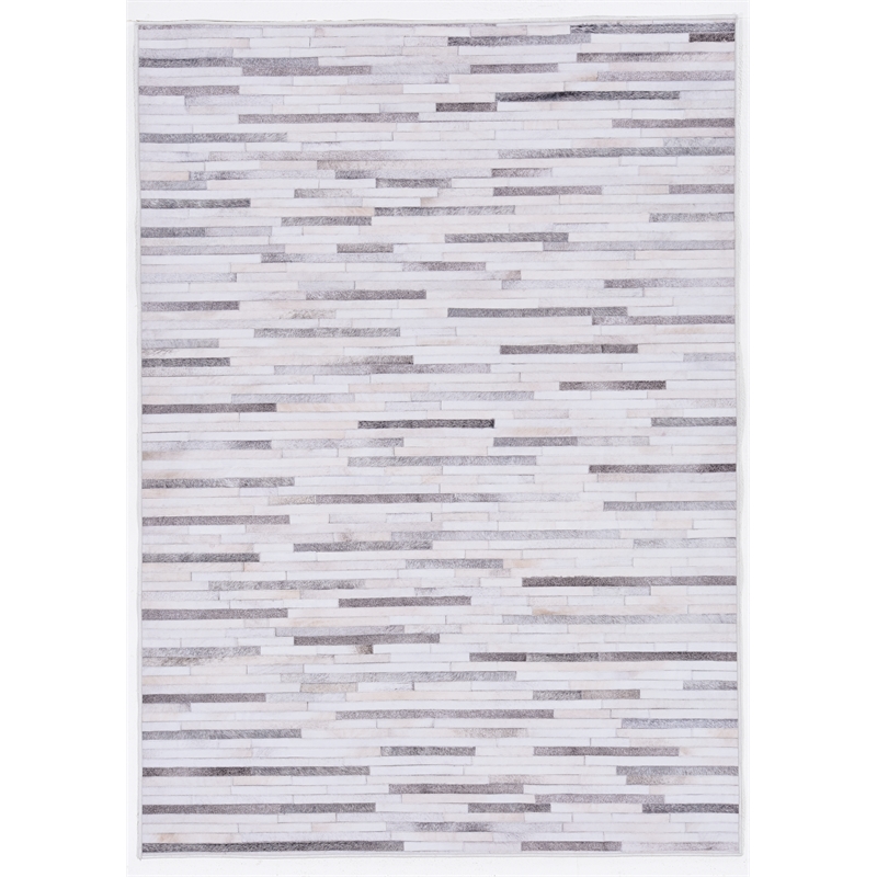 Linon Laredo Tanner Woven Polyester 3'x5' Rug in Gray