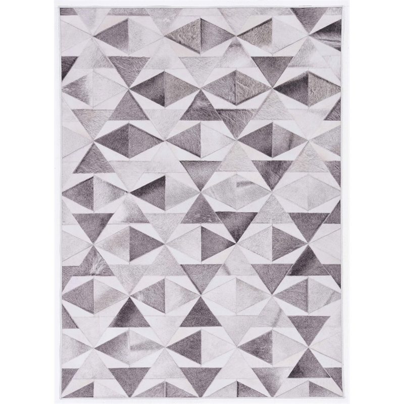 Linon Laredo Trenton Woven Polyester 3'x5' Rug in Gray