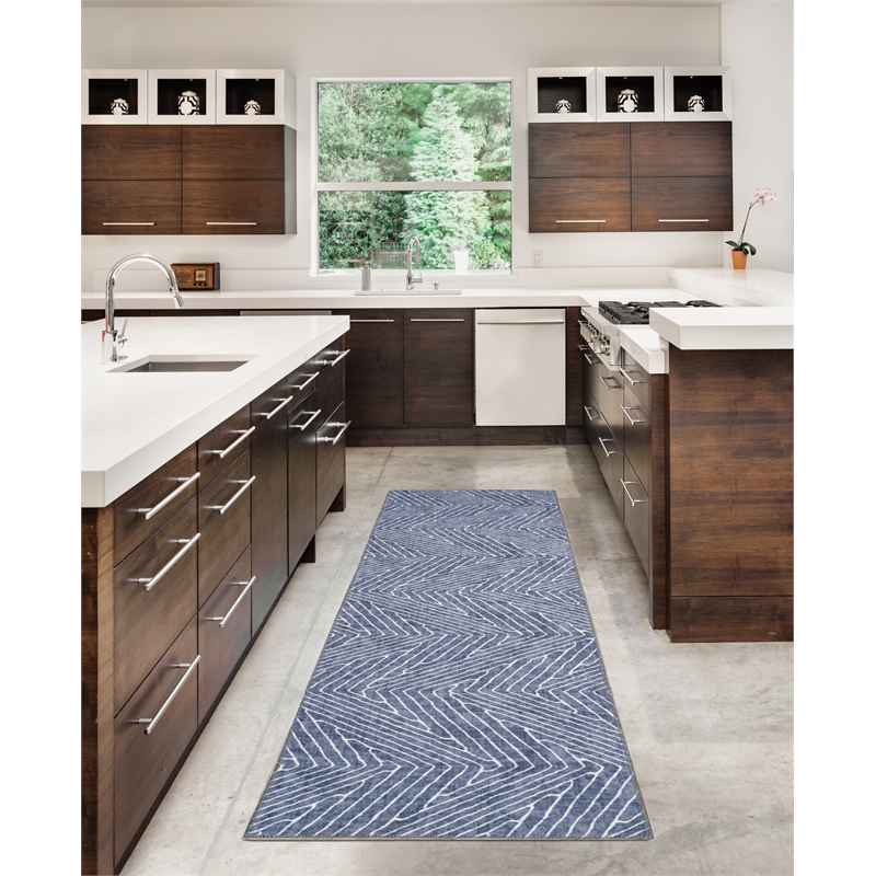 Linon Washable Lathan Polyester 2'x8' Rug in Gray