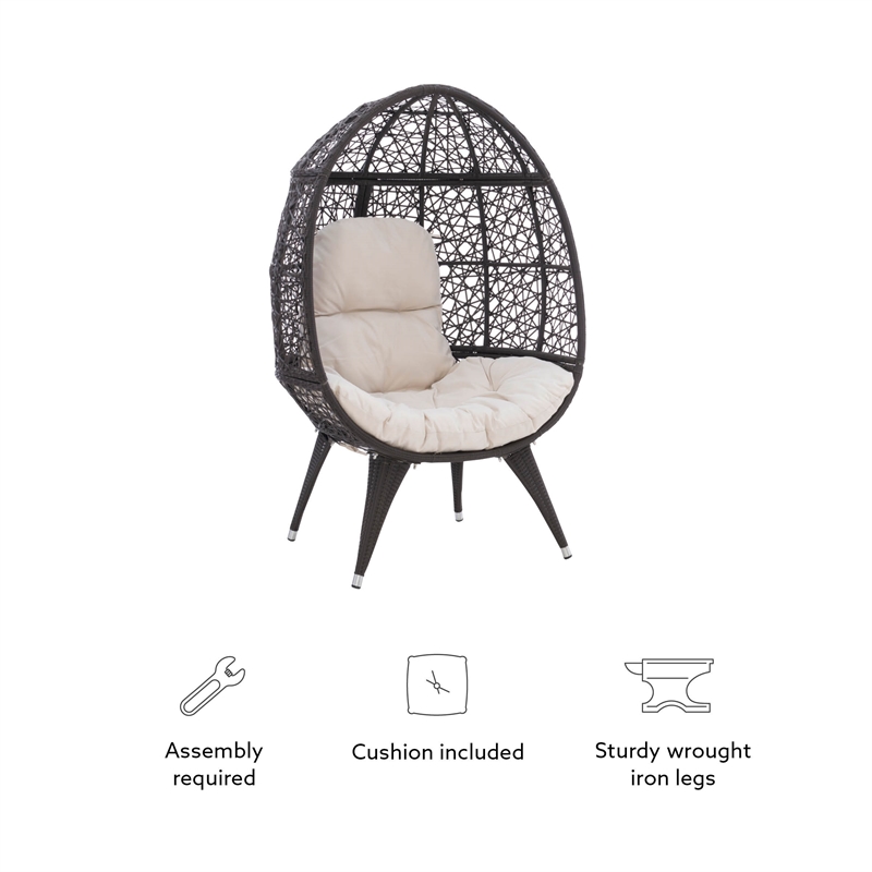 Iron best sale round chair