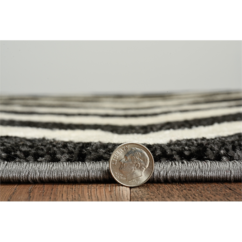 Linon Elegance Chevron Polypropylene 8'x10' Rug in Charcoal and Ivory