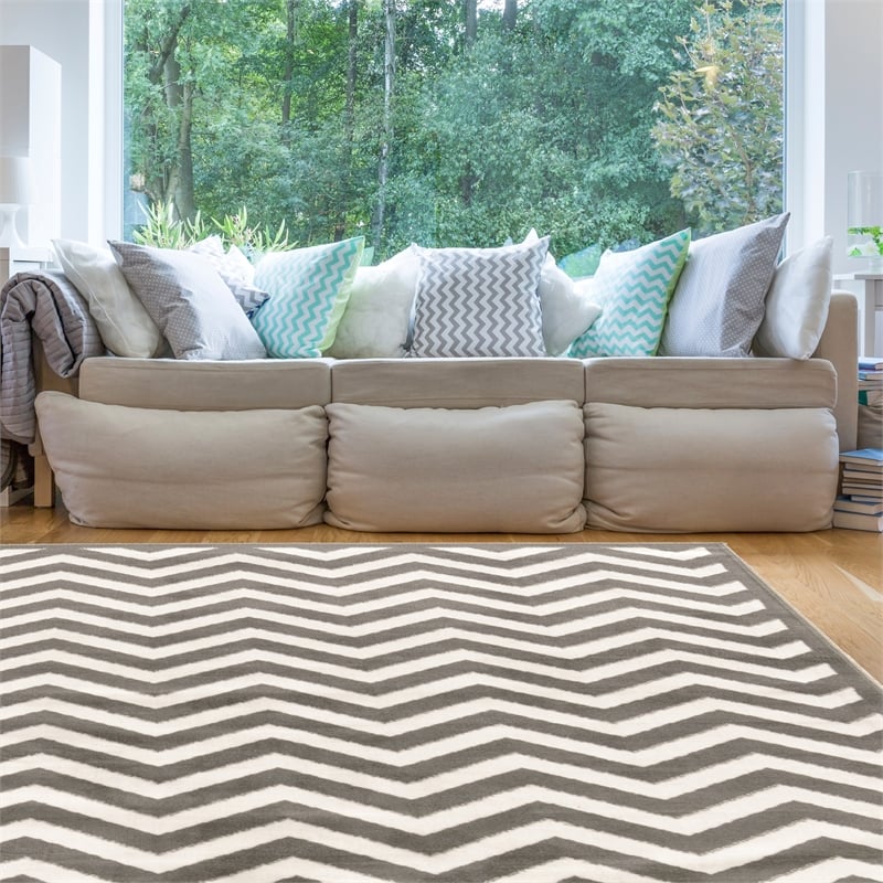 Linon Elegance Chevron Polypropylene 8'x10' Rug in Ivory and Gray