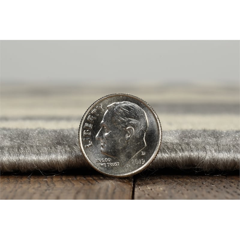 Linon Capri Damask Polypropylene 4'3