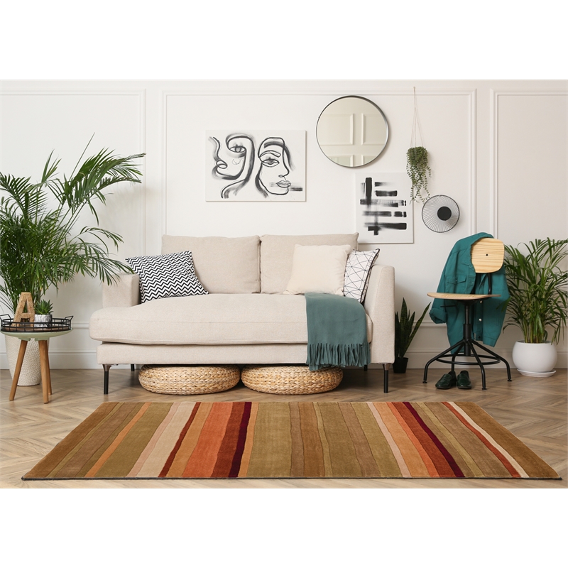 Linon Trio Linear Polyester 5'x7' Area Rug in Green