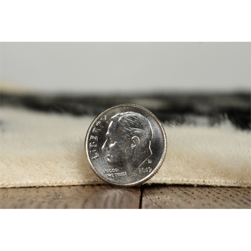 Linon Faux Hide Polyester Mini Zebra Accent Rug in Ivory and Black