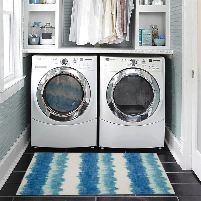 Linon Indoor Outdoor Machine Washable Beck Accent 2'x3' Rug in Ivory and Blue