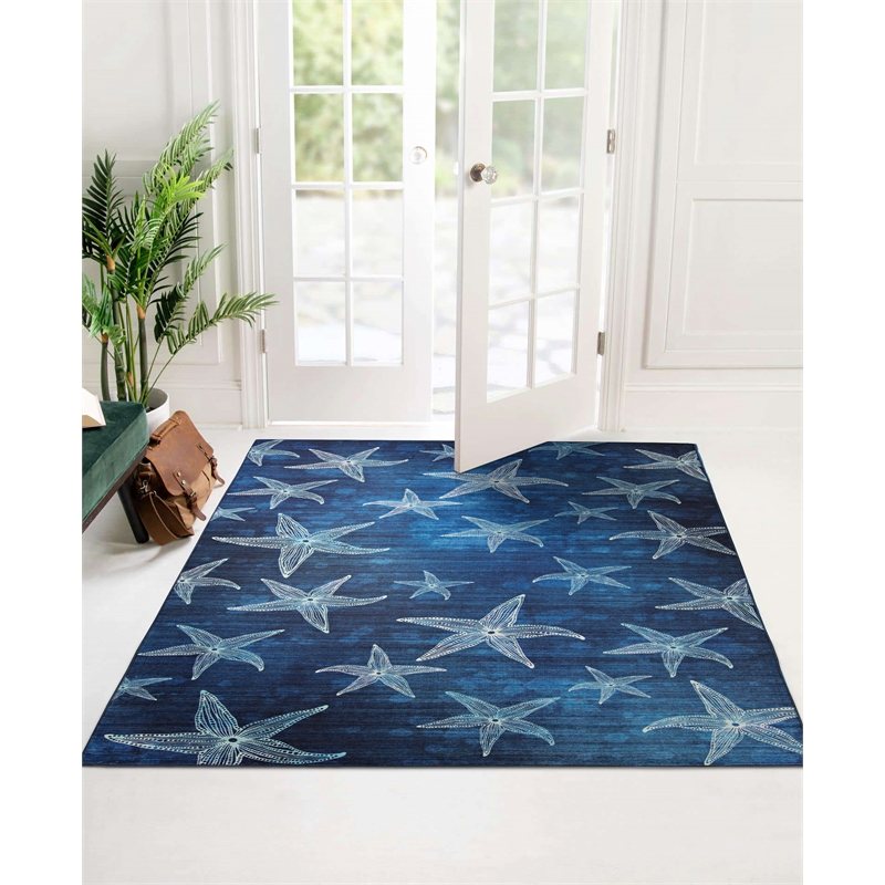 Linon Indoor Outdoor Machine Washable Bondi Polyester Area 5'x7' Rug in Blue