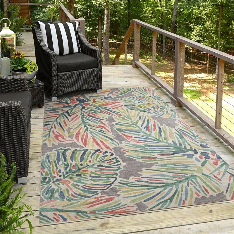 Linon Indoor Outdoor Machine Washable Lana Area 5'x7' Rug in Gray and Green