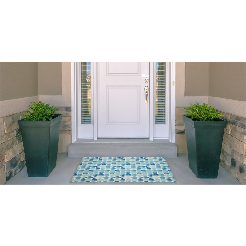 Linon Indoor Outdoor Machine Washable Cayman Polyester Accent 2'x3' Rug in Blue