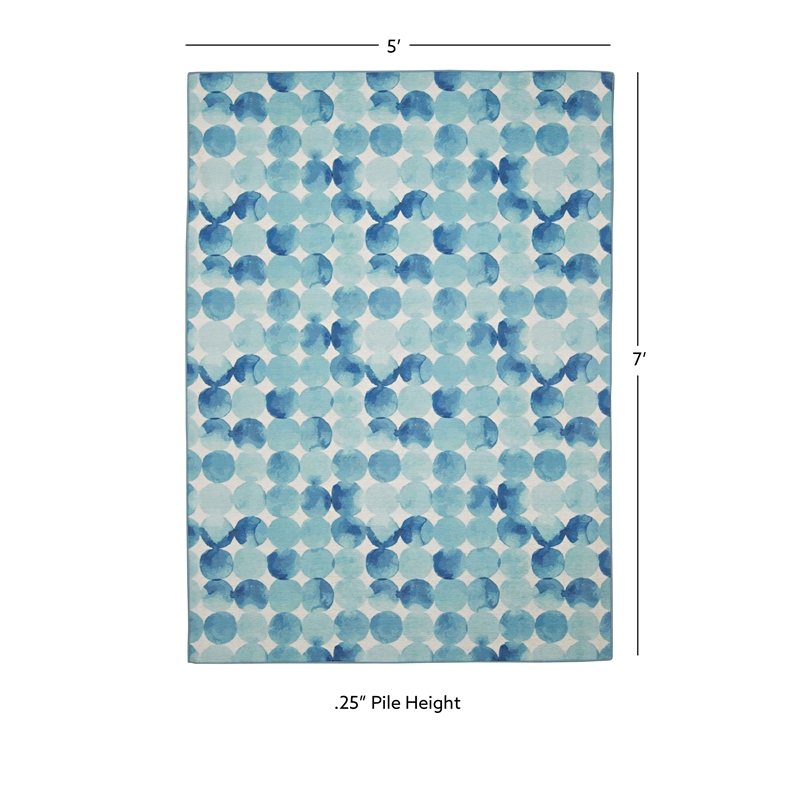 Linon Indoor Outdoor Machine Washable Cayman Area 5'x7' Rug in Blue and Ivory