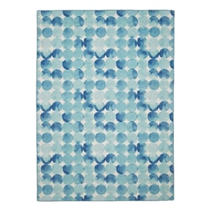 Linon Indoor Outdoor Machine Washable Cayman Area 5'x7' Rug in Blue and Ivory