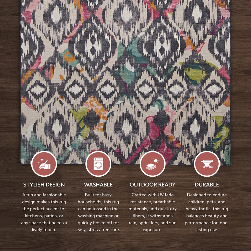 Linon Indoor Outdoor Machine Washable Conch Area 7'x9' Rug in Ivory and Gray