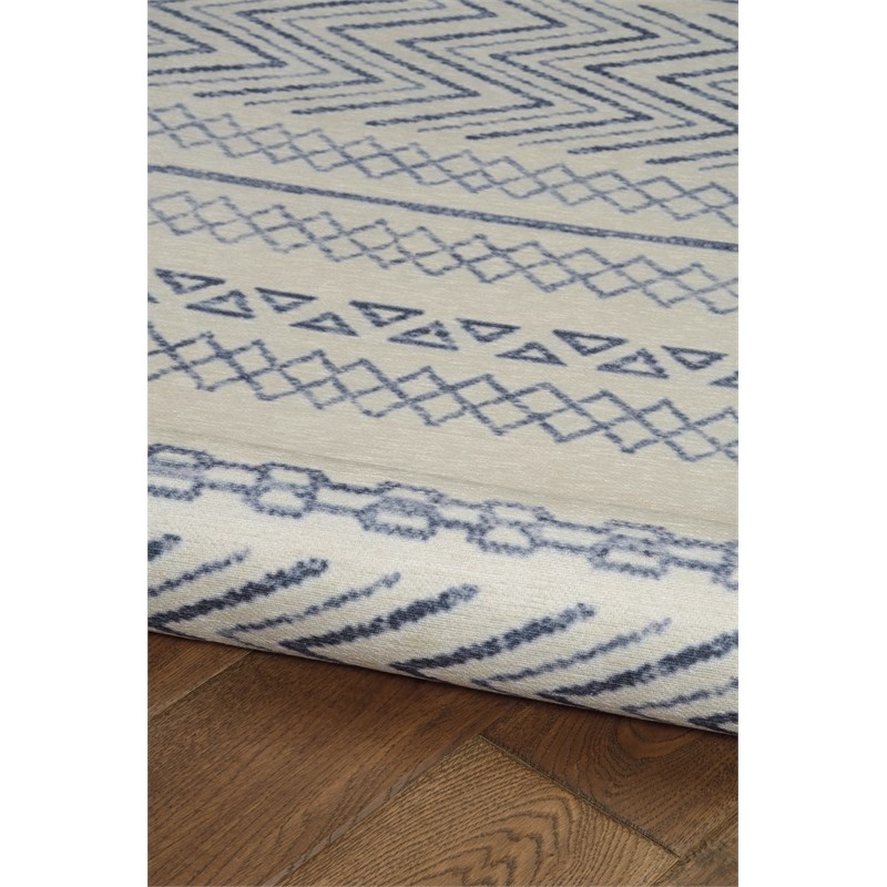 Linon Indoor Outdoor Machine Washable Skip Area 7'x9' Rug in Ivory and Blue