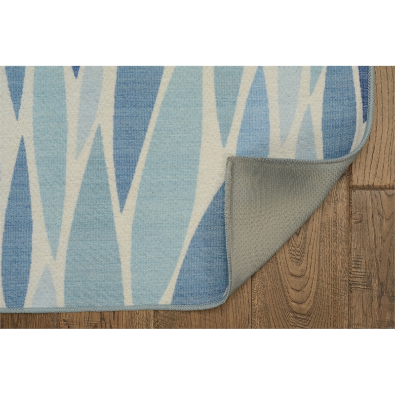 Linon Indoor Outdoor Machine Washable Kai Area 7'x9' Rug in Blue and Ivory