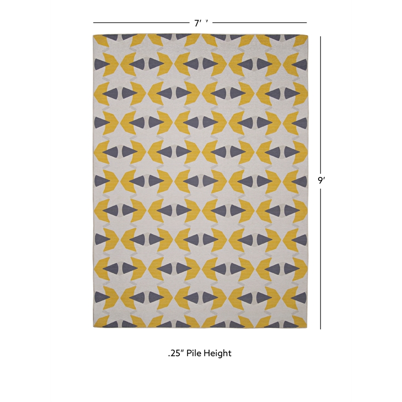 Linon Indoor Outdoor Machine Washable Lucia Area 7'x9' Rug in Ivory and Yellow