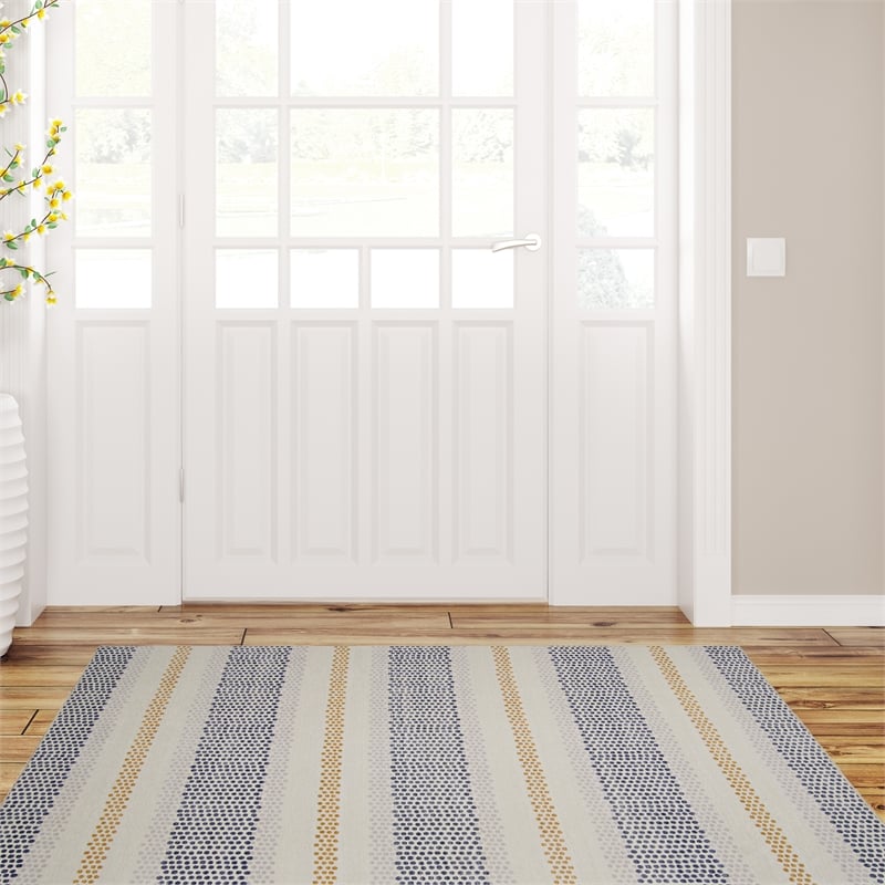 Linon Indoor Outdoor Machine Washable Alfie Accent 3'x5' Rug in Ivory and Blue