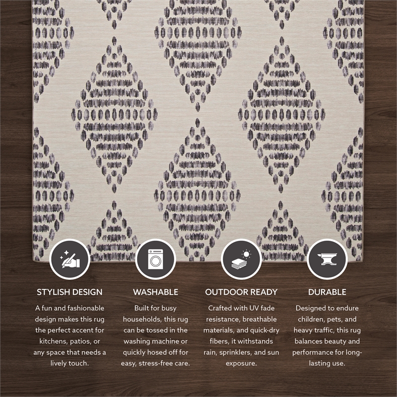 Linon Indoor Outdoor Machine Washable Ezili Area 7'x9' Rug in Ivory and Brown