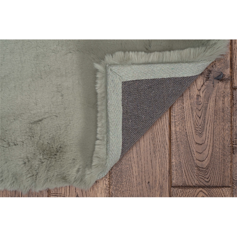 Linon Maven Faux Rabbit Polyester 3'x5' Accent Rug in Green