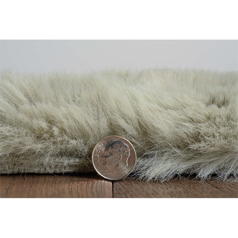 Linon Maven Faux Rabbit Polyester 7'6