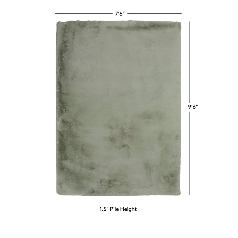 Linon Maven Faux Rabbit Polyester 7'6