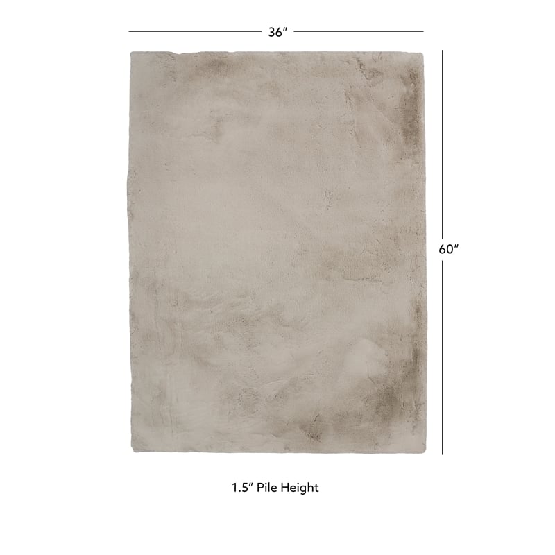 Linon Maven Faux Rabbit Polyester 5'x7' Area Rug in Pale Gray