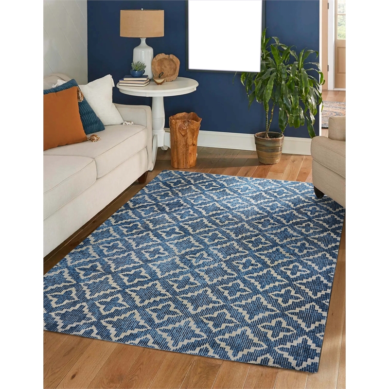 Linon Motif Printed Faux Rabbit Linear Polyester 5'x7' Area Rug in Blue