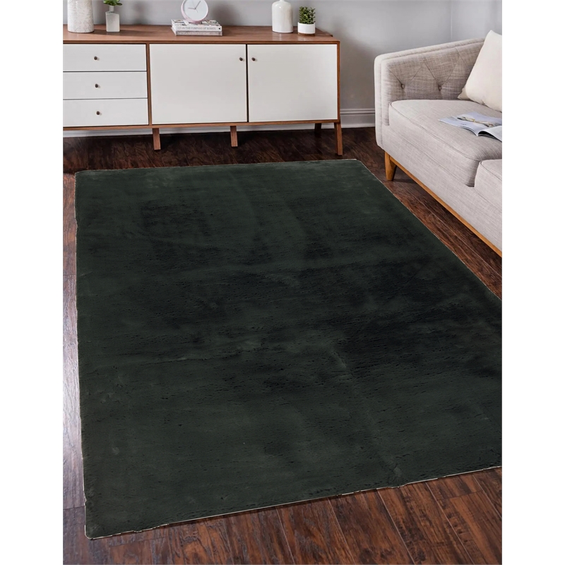 Linon Maven Faux Rabbit 5' x 7' Area Rug in Dark Green