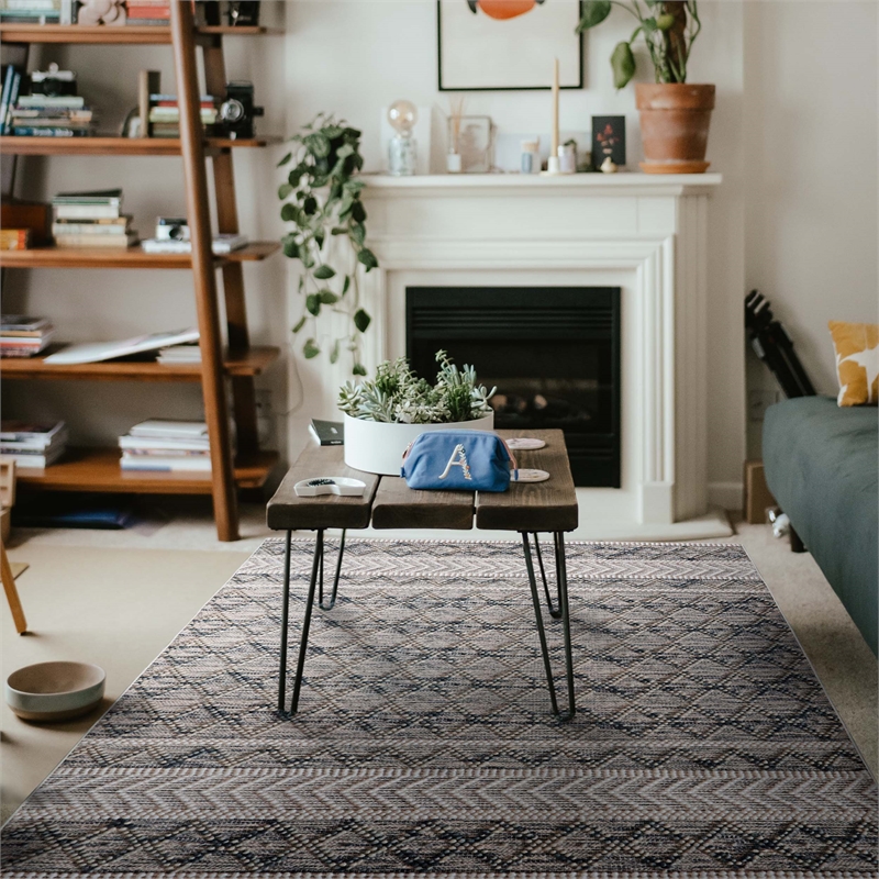 Linon Marion Macomb Polyester 3' x 5' Accent Rug in Cream