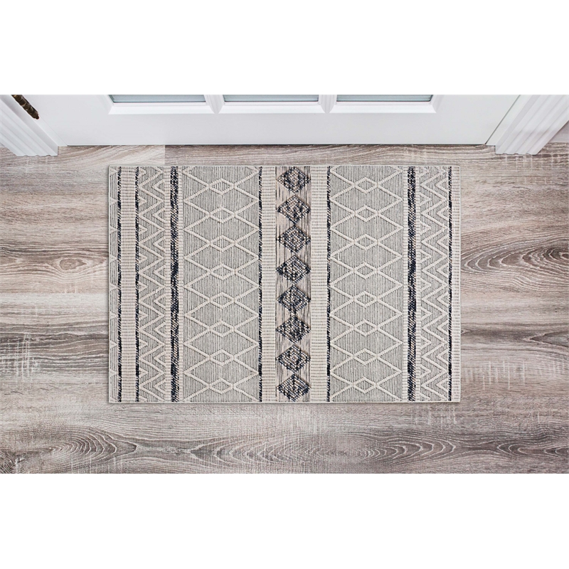 Linon Marion Novi Polyester 2' x 3' Accent Rug in Cream