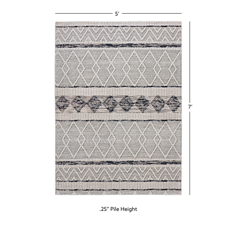 Linon Marion Novi Polyester 5' x 7' Area Rug in Cream