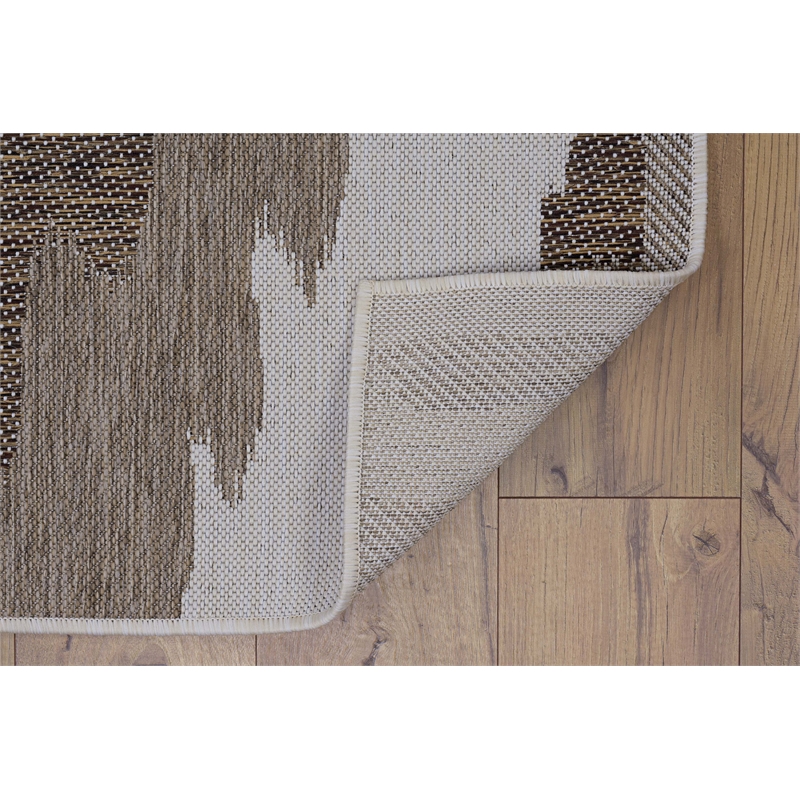 Linon Daylight Indoor Outdoor Connor Polypropylene 6'6