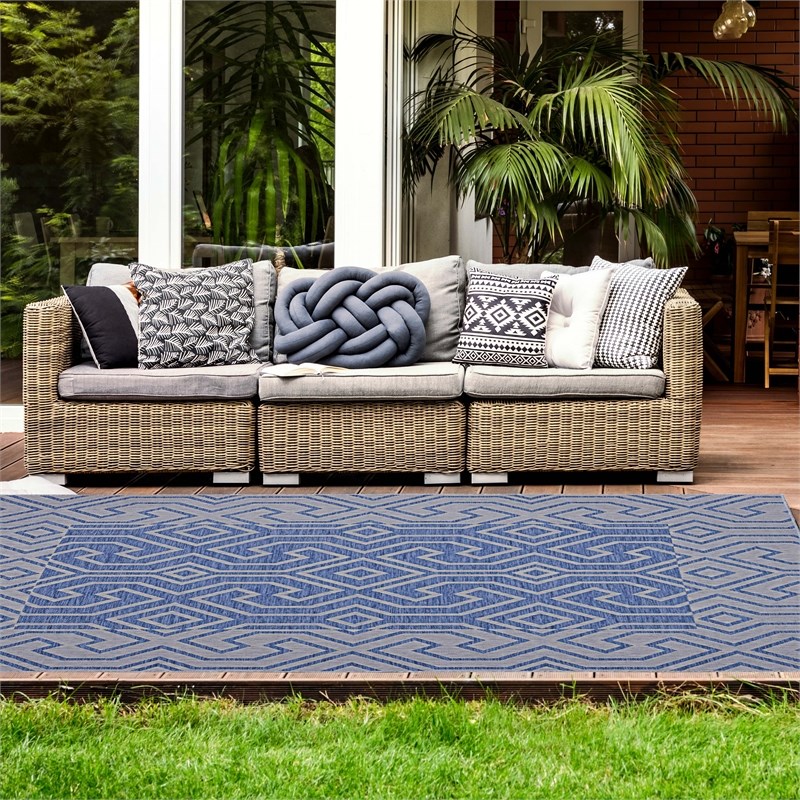 Linon Daylight Indoor Outdoor Polypropylene 6'6