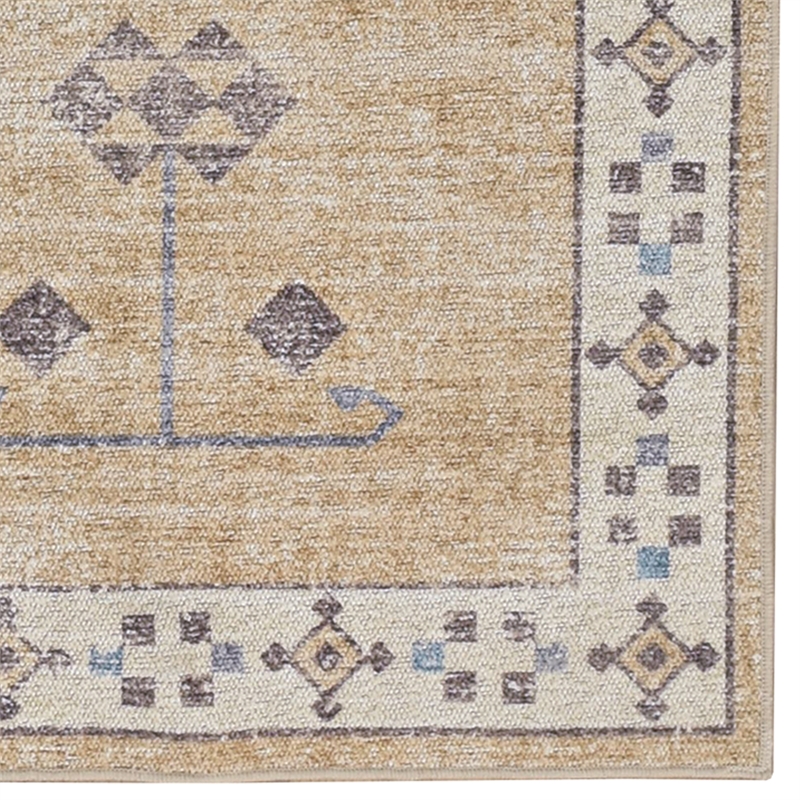 Linon Dillon Wren Sand and Ivory 3' X 5' Accent Rug