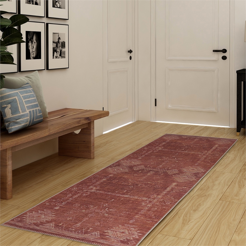 Linon Dillon Macon Brown and Ivory 2'6