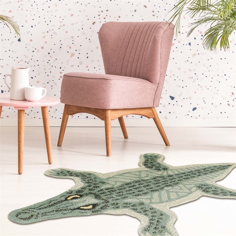 Linon 2' X 3' Jungle Crocodile Shaped Accent Rug in Green Wool