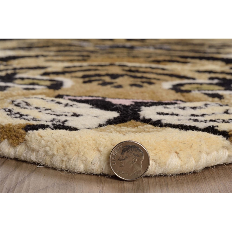 Linon 2' X 3' Jungle Tiger Shaped Accent Rug in Gold and Black Wool