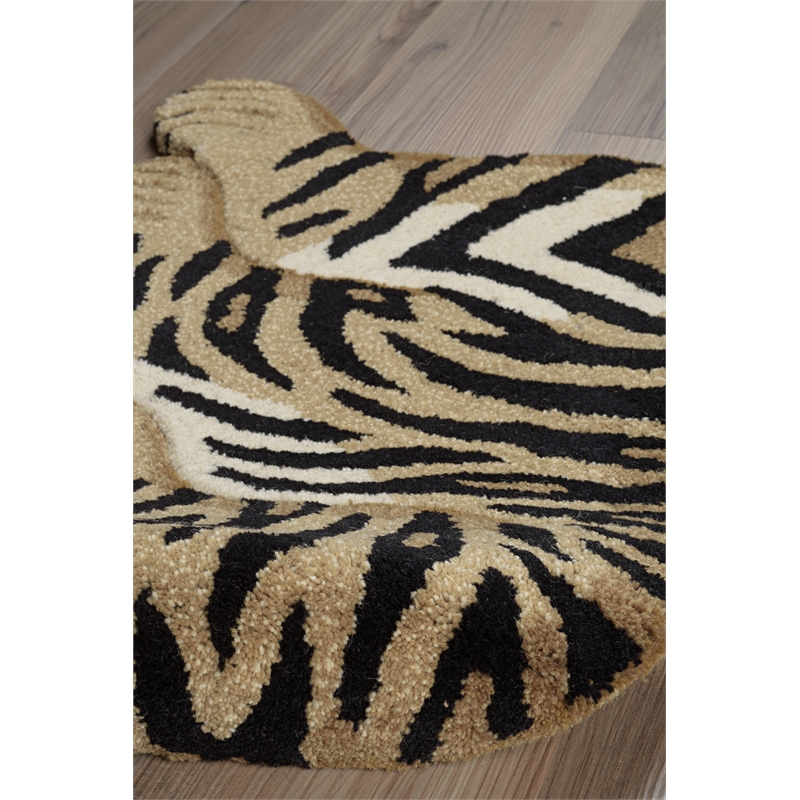Linon 2' X 3' Jungle Sitting Tiger Shaped Accent Rug in Gold and Black Wool