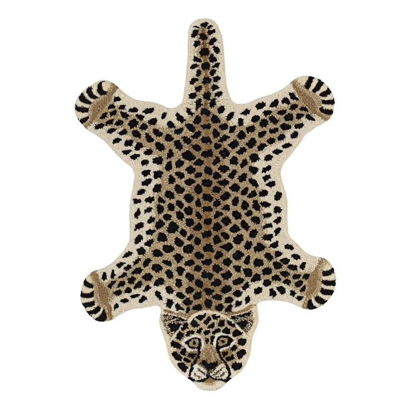 Linon 2' X 3' Jungle Cheetah Shaped Accent Rug in Gold and Black Wool