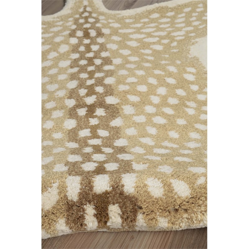 Linon 2' X 3' Jungle Antelope Shaped Accent Rug in Beige and Brown Wool