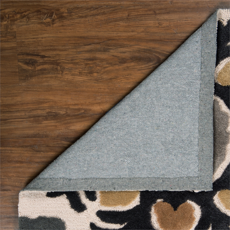 Linon Trio Suzanni Hand Tufted Polyester 5'x7' Rug in Ivory